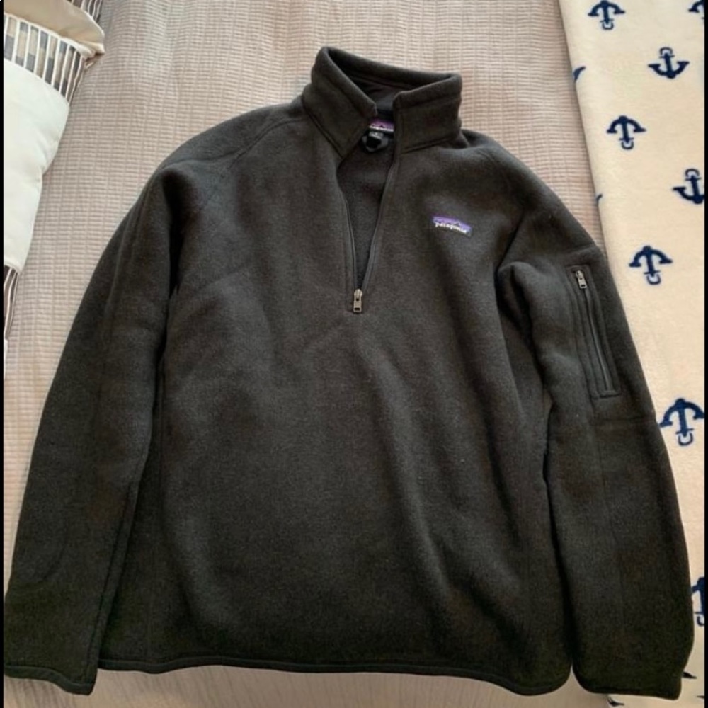 Women’s Patagonia pullover